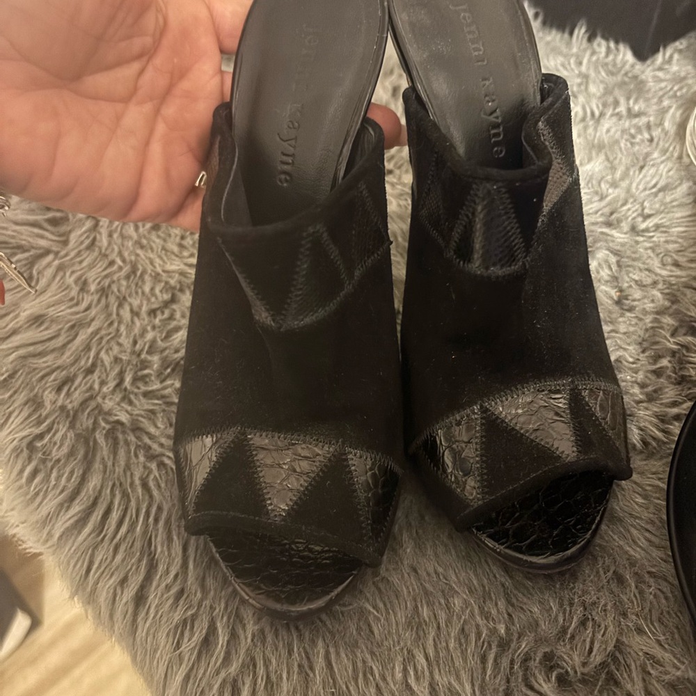 Jenni Kayne Black Textured Mules